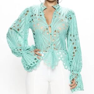 "Love and lace" teal Long sleeve blouse! (L)
